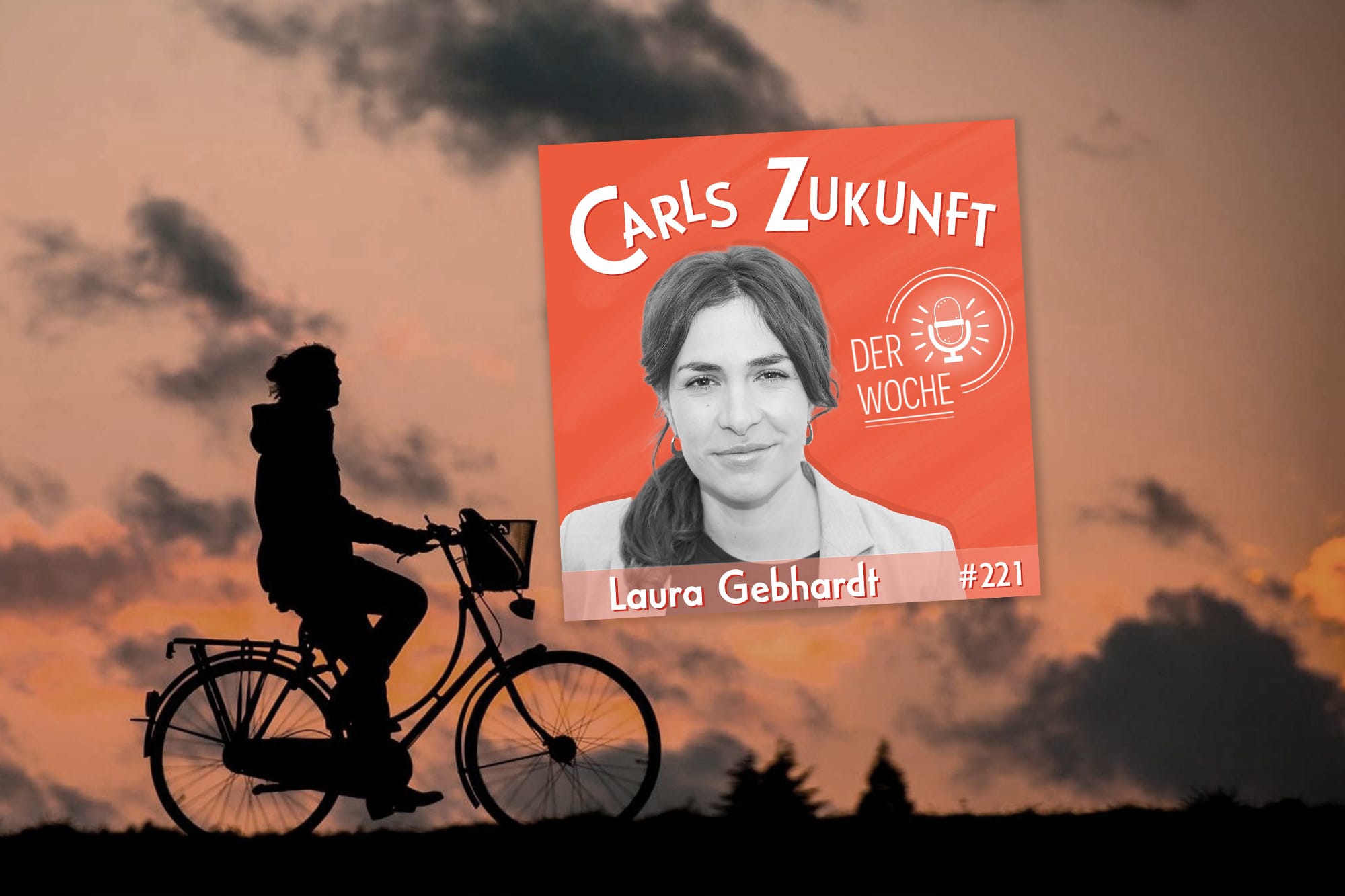 Das Bild zeigt eine Fahrrad-Silhouette bei Sonnenuntergang, überlagert von dem Podcast-Cover mit Laura Gebhardt.